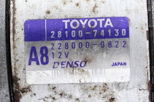 Rozrusznik Toyota Avensis T22 1998 2.0i 16V