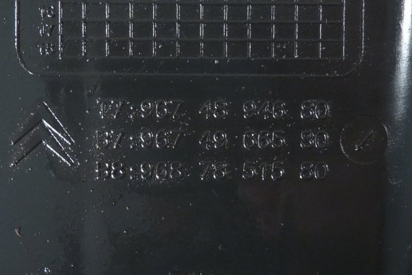 Dolna Belka zderzaka przód Citroen DS5 2014 (2011-2015) 2.0HDI Hatchback 5-drzwi