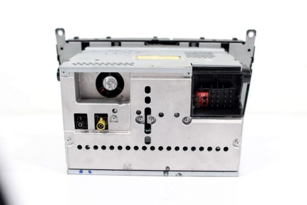 _Radio MF2730 Mercedes C-Klasa W203 2006