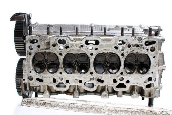 _Głowica Hyundai Trajet 1999-2008 2.0i 16V G4JP