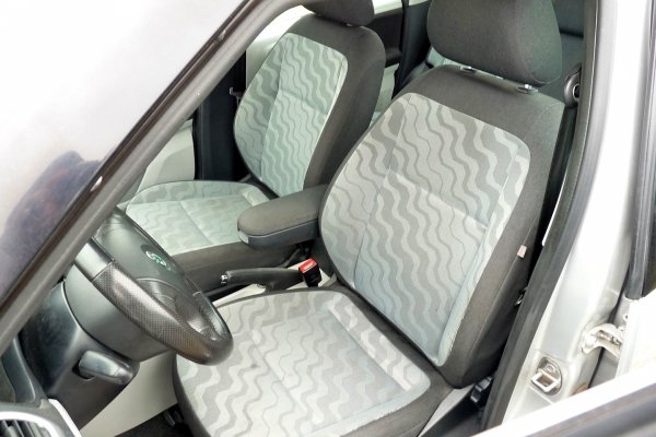 Fotel lewy kierowcy Skoda Roomster 5J 2007 (2006-2010) 