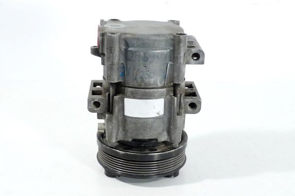 Sprężarka klimatyzacji Ford Mondeo MK2 1996-2000 2.5 V6