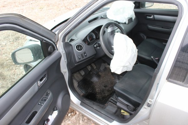 Belka zawieszenia tył Suzuki Swift 2007 1.3DDiS Z13DT Hatchback 5-drzwi