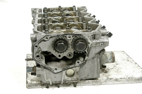 _Głowica Nissan Primera P12 2002  2.2Di YD22