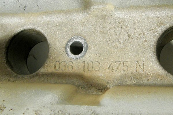 pokrywa zaworów wałki - vw - polo - golf iv - zdjęcie 7
