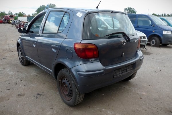 Drzwi przód prawe Toyota Yaris I Lift 2003-2005 Hatchback 5-drzwi