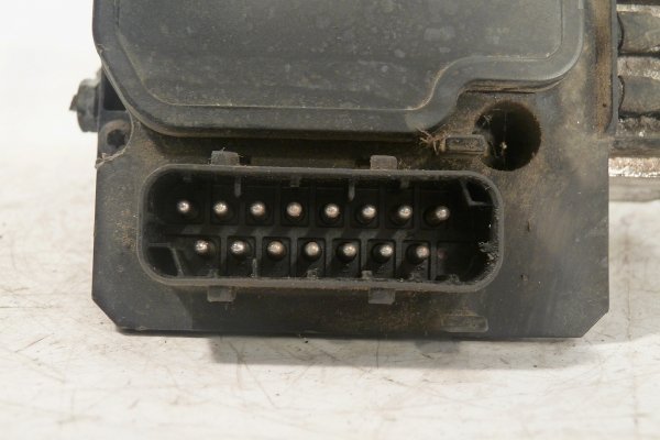 Pompa ABS Mercedes S-klasa W220 2002 3.2CDI