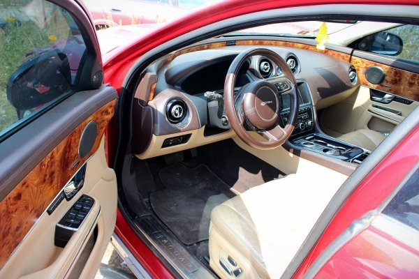 Szyba karoseryjna prawa Jaguar XJ X351 2012 3.0D Sedan 
