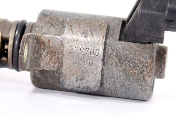 Czujnik zawór faz rozrządu Toyota Yaris XP10 1999-2005 1.0VVTi