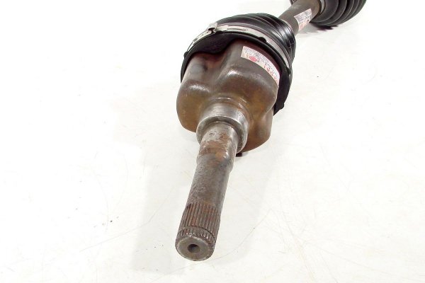 Półoś lewa krótka Ford Mondeo MK2 1996-2000 2.5i V6