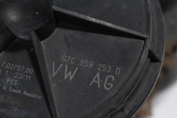 Pompa powietrza wtórnego VW Phaeton GP3 2011