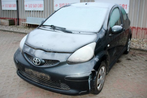 Toyota Aygo 2007 1.0VVTI 1KR-FE Hatchback 3-drzwi