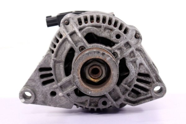 Alternator Nissan Micra K11 1992-1995 1.0 1.3 (65A)