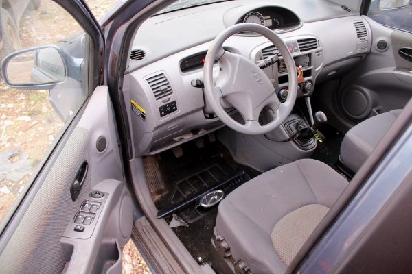 Zderzak tył Hyundai Matrix FC 2003 Minivan 