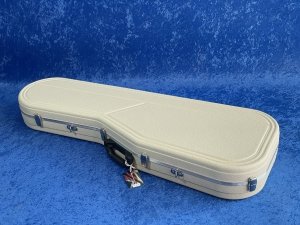 Hiscox EF Ivory/Baby Blue Futerał do gitary Elektrycznej Strat/Tele