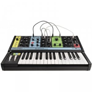 Moog GrandMother syntezator