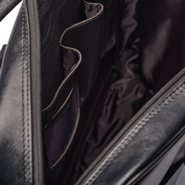 Czarna torba skórzana na laptopa Solome Verona detal 3