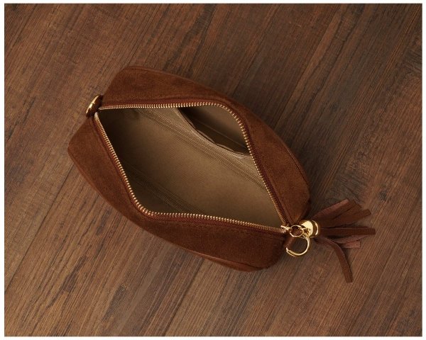 Damska skórzana torebka wizytowa listonoszka Solome Madeira koniakowa zamszowa wnętrze