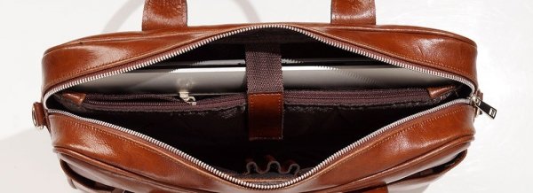 Damska skórzana torba na laptopa Solome Jukon karmelowa detal