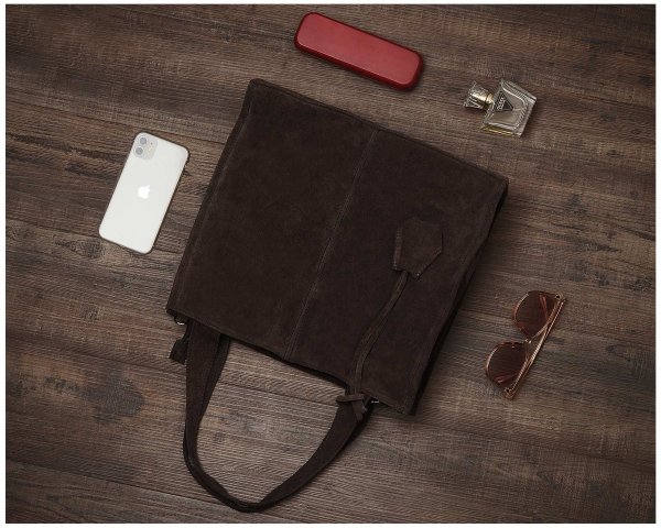 Skórzana torba damska włoska torebka miejska Solome Naomi brązowa zamszowa plener