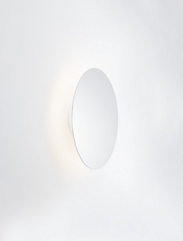 Elegancki biały kinkiet LED w stylu minimalistycznym okrągły podświetlający ścianę regulowany możliwość ściemniania SARVINO LE45557 Luces Exclusivas