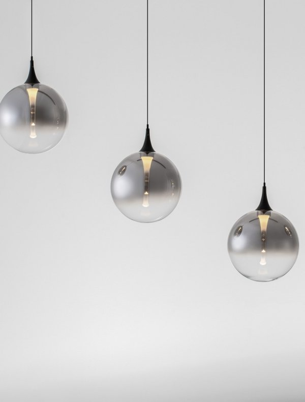 Klasyczna lampa wisząca LED 5-płomienna szare szklane kule minimalistyczna uniwersalna możliwość ściemniania LURVELA LE45131 Luces Exclusivas