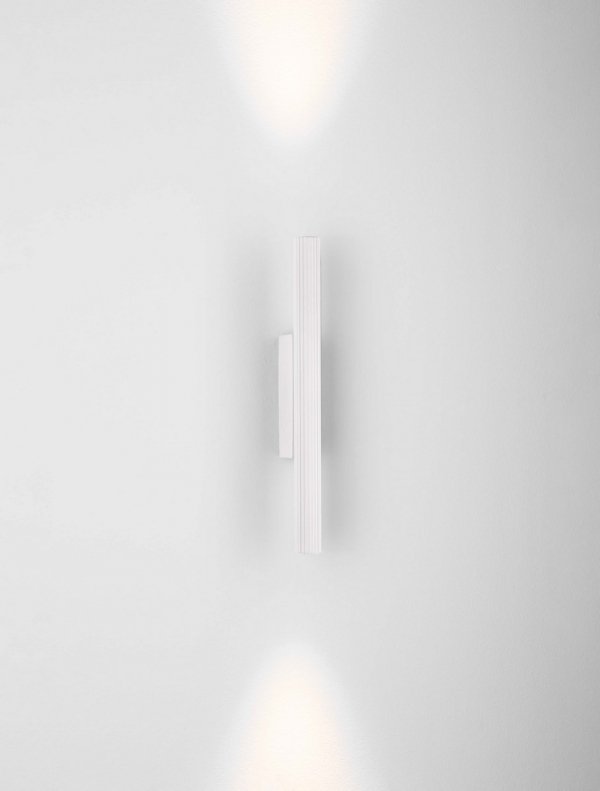 Minimalistyczny Biały Kinkiet Dekoracyjny Podświetlający Ścianę Luces Exclusivas VELASCO LE44921