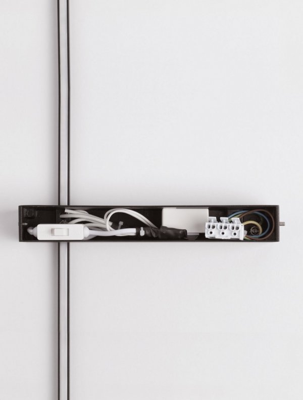 Nowoczesny czarny kinkiet LED listwa minimalistyczny uniwersalny zmiana barwy światła HIGUERA LE46068 LUCES EXCLUSIVAS