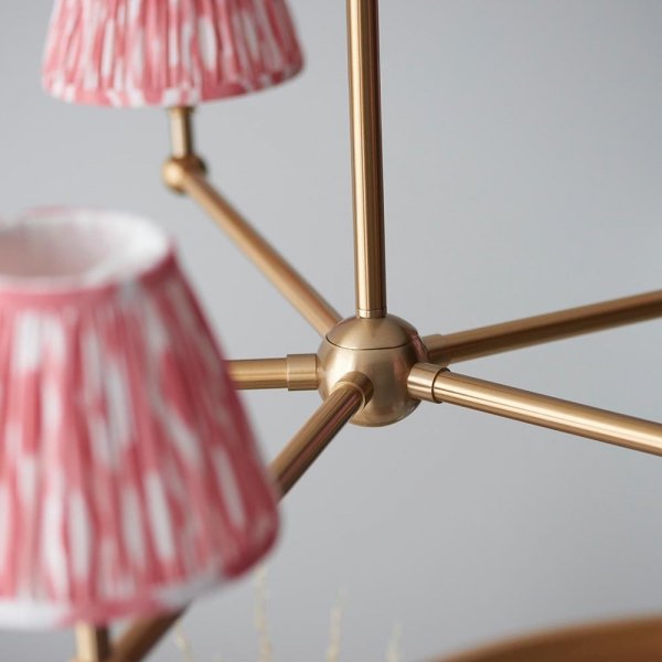 Klasyczna lampa wisząca abażurowa mosiężna minimalistyczna uniwersalna Santiago &amp; Ikat 115008 ENDON