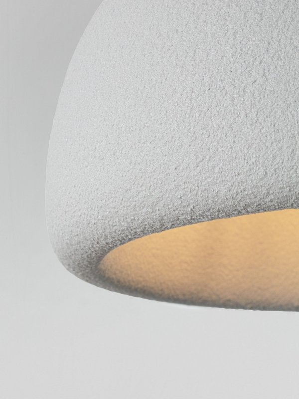 Nowoczesna lampa wisząca z żywicy półokrągły klosz szara minimalistyczna uniwersalna japandi Luces Exclusivas