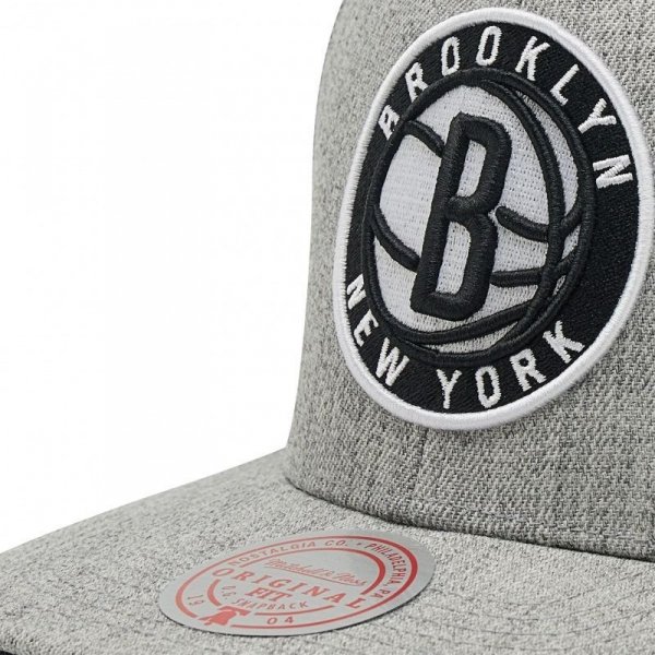 Mitchell &amp; Ness czapka z daszkiem NBA Brooklyn Nets Team Logo High Crown 6 Panel Classic Red Snapback HHSS3272-BNEYYPPPGYHT