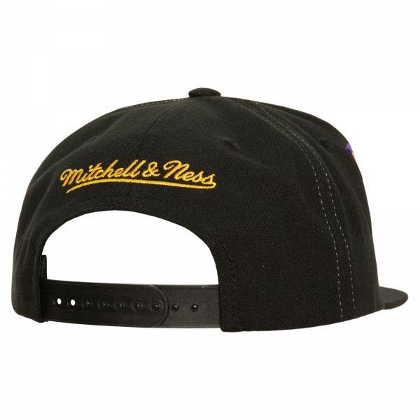 Mitchell &amp; Ness czapka z daszkiem Varsity Bust Snapback Los Angeles Lakers HHSS6461-LALYYPPPBLCK