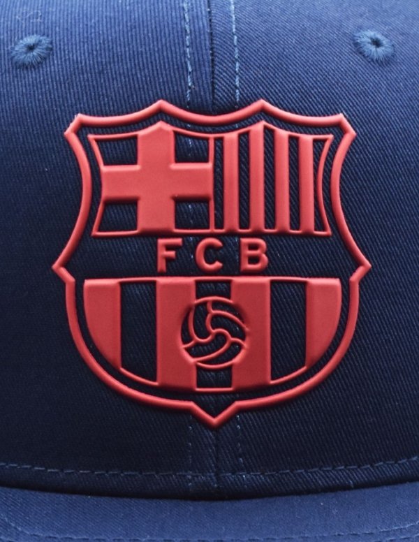 FC Barcelona czapka z daszkiem 5001GOU
