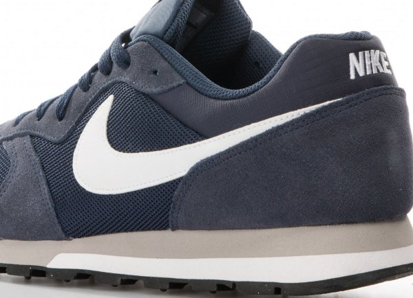 Nike buty męskie Md Runner 2 749794-410