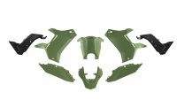 RACETECH (RTECH) KOMPLET PLASTIKÓW (BEZ PRZEDNIEGO BŁOTNIKA) T7 REVOLUTION YAMAHA TENERE 700 19-24 KOLOR CIEMNY ZIELONY / CZARNY 