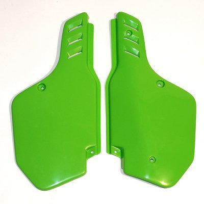 UFO BOCZKI TYLNE KAWASAKI KX 125/250 88-89, KX 500 88-02 KDX 200 90-94 KOLOR ZIELONY