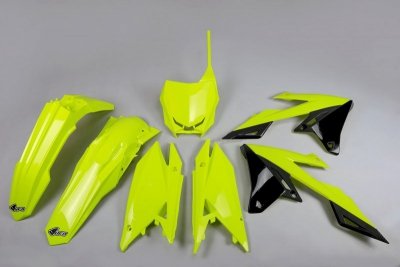 UFO KOMPLET PLASTIKÓW SUZUKI RMZ 250 19-25, RMZ 450 18-25 KOLOR ŻÓŁTY FLUO (SU418DFLU)
