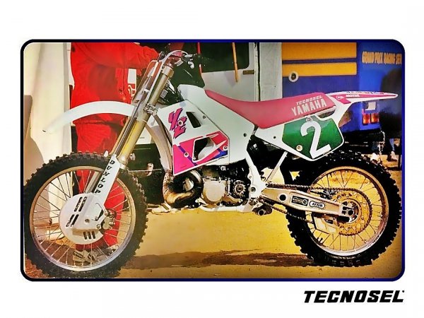 POSZYCIE NA SIEDZENIE YAMAHA YZ125 89-92/YZ250 90-92 REPLICA TEAM YAMAHA 