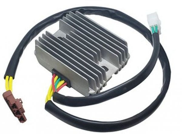 DZE REGULATOR NAPIECIA APRILIA ATLANTIC/SCARABEO 125/250/400/500 05-08; PIAGGIO MP3/X7/X8/X9 05-11 (OEM AP8127809) (OEM 58086R) 