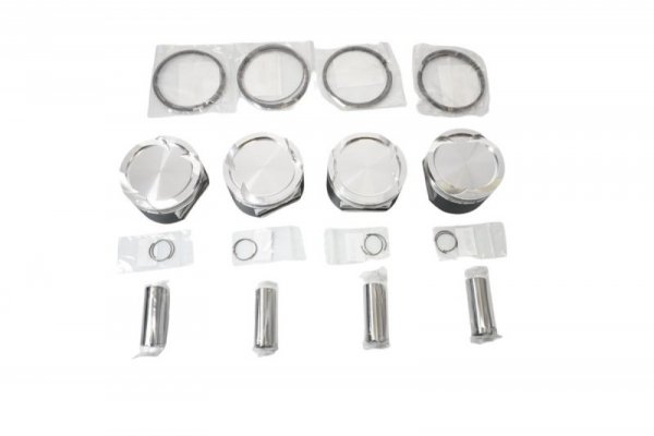 WOSSNER KOMPLET TŁOKÓW (SKUTER WODNY) KAWASAKI ULTRA LX 07-19, STX 15-F 04-19, STX 1500 09-10, SXR 17-18 (STD. +0,01MM) (82,94MM