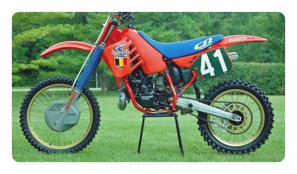 POSZYCIE SIEDZISKA TECNOSEL HONDA CR125 87-88/CR 250 87 REPLICA TEAM HONDA