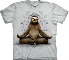 Vriksasana Sloth Yoga Beige - The Mountain