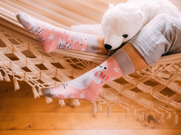 Skating Polar Bear - Socks Good Mood
