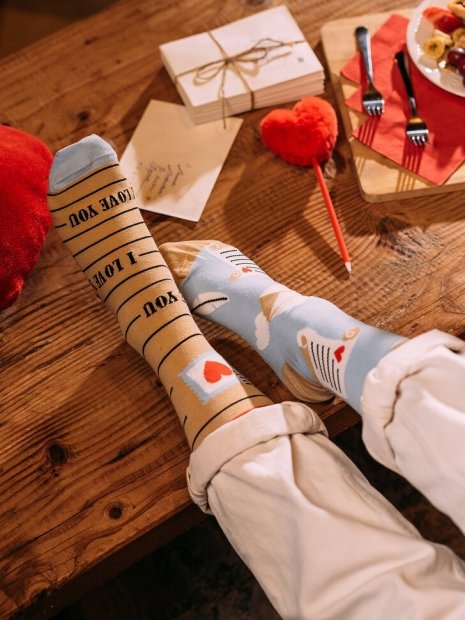 Love Mail - Socks Good Mood