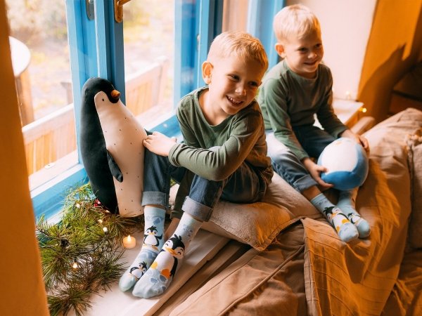 Happy Penguin - Junior Socks - Good Mood