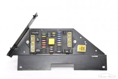 Bentley Arnage Rolls Royce silver Seraph skrzynka z bezpiecznikami