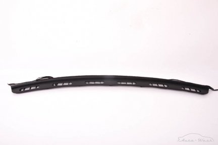 Maserati Granturismo Grancabrio M145 Defroster plate windshield cowl
