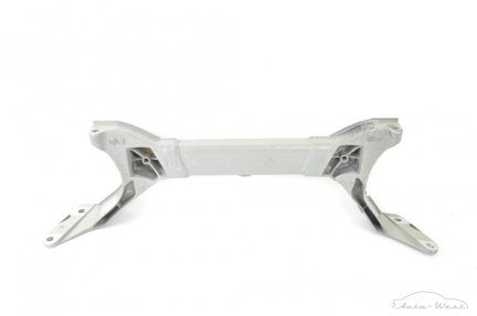 Ferrari 458 Italia F142 Rear frame mounting bracket cracked