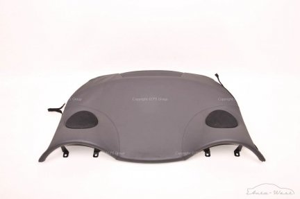 Maserati 3200 GT Rear shelf under rear window grey with two speakers