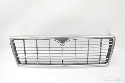 Maserati 220 222 420 422 Biturbo Front grille